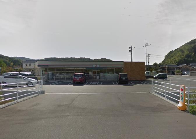 コンビニ　セブンイレブン倉敷玉島阿賀崎店（コンビニ）まで1008m