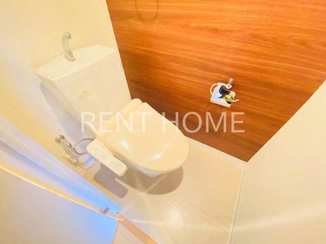 トイレ　ウォシュレット付