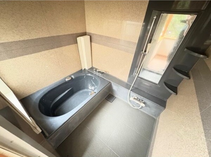 バス・シャワールーム　図面と現状に相違がある場合には現状を優先