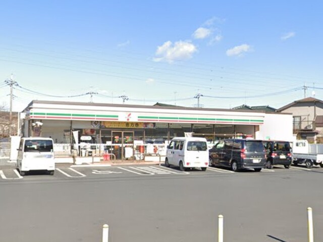 コンビニ　セブンイレブン（コンビニ）まで500m
