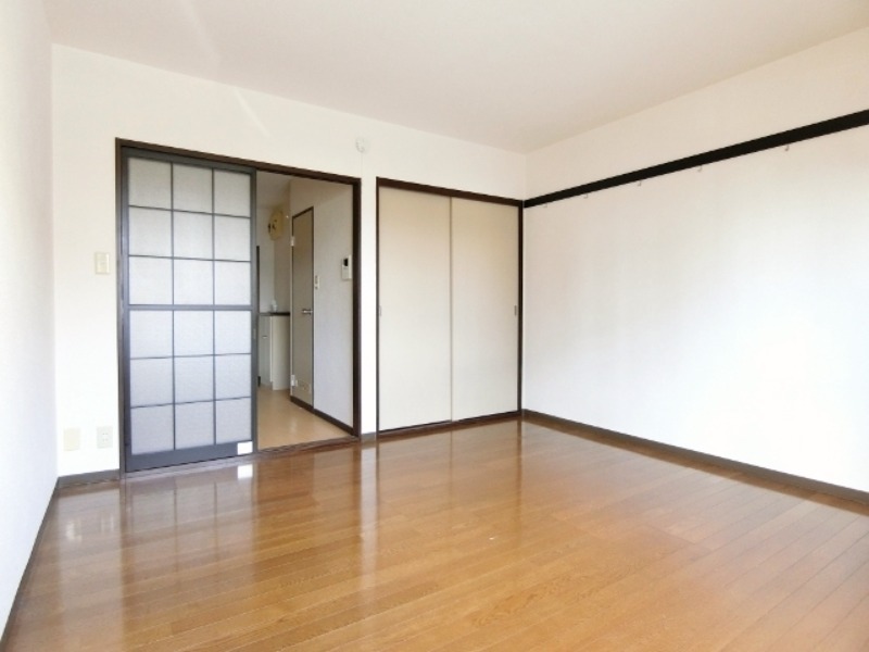 居室・リビング　図面と現状に相違がある場合には現状を優先