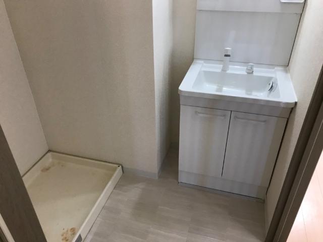 洗面設備　洗髪洗面化粧台