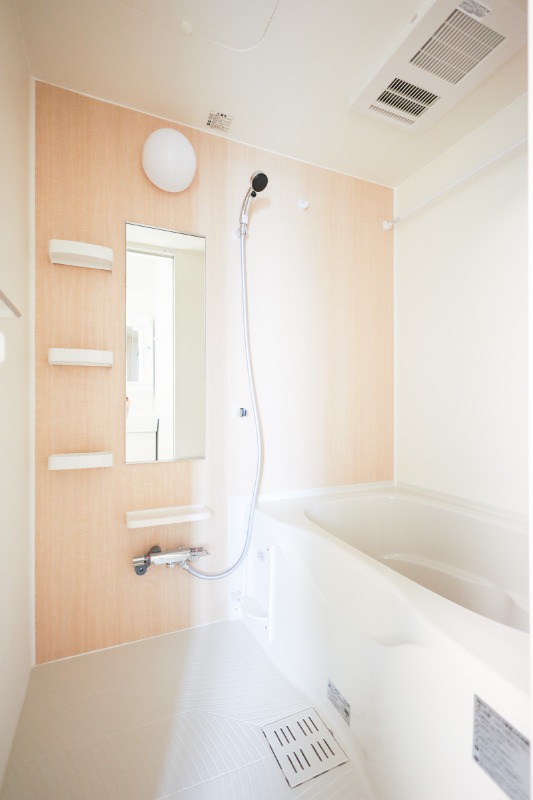 バス・シャワールーム　図面と現状に相違がある場合には現状を優先