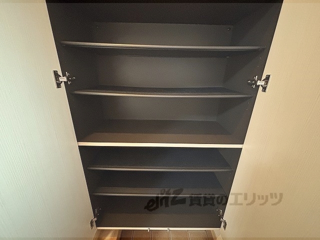 収納　下駄箱