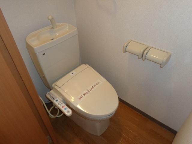 トイレ　シャワー付トイレ