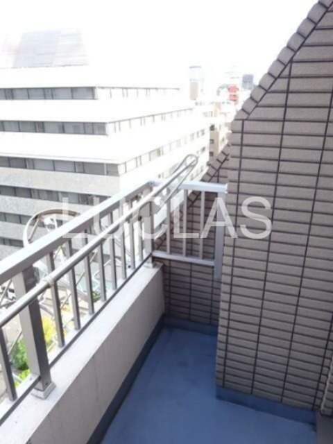 バルコニー　バルコニー付で洗濯物も安心♪