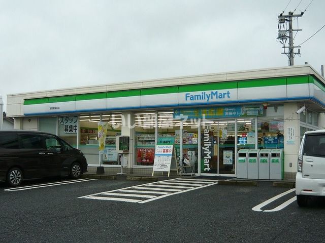 コンビニ　ファミリーマート 吉野菖蒲谷店（コンビニ）まで1002m
