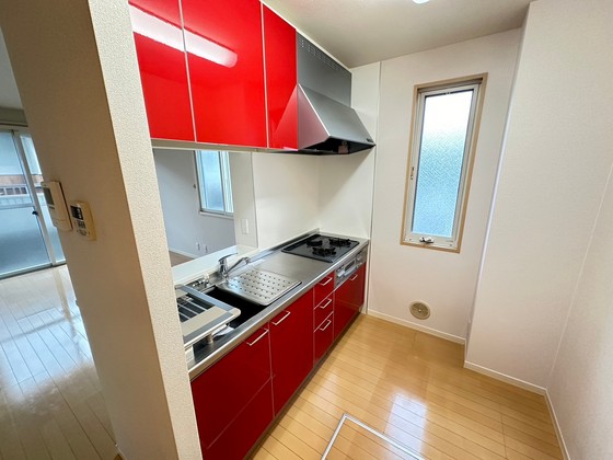 キッチン　※別部屋の写真です