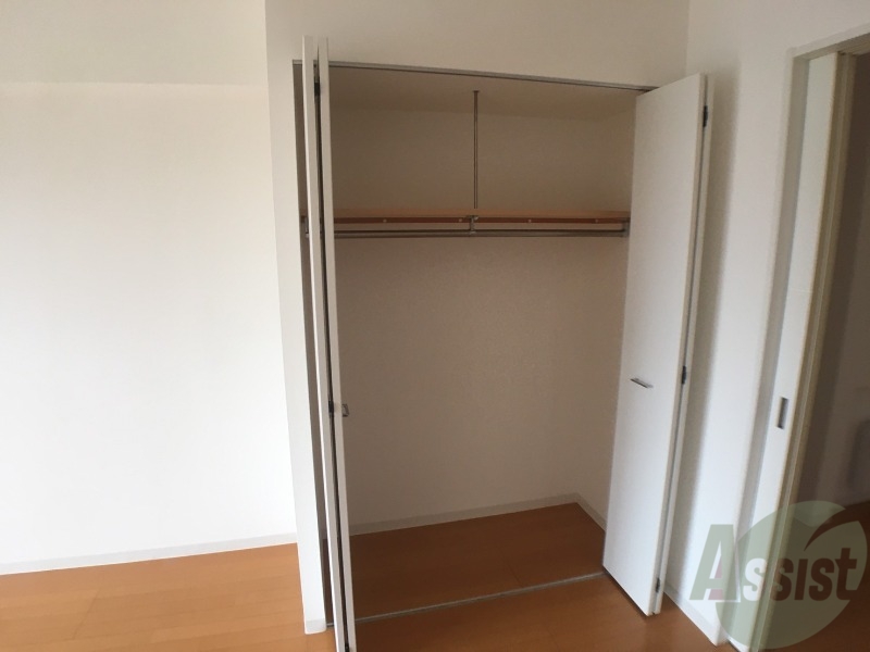 収納　収納もバッチリあるのでお部屋が片付きますよ！