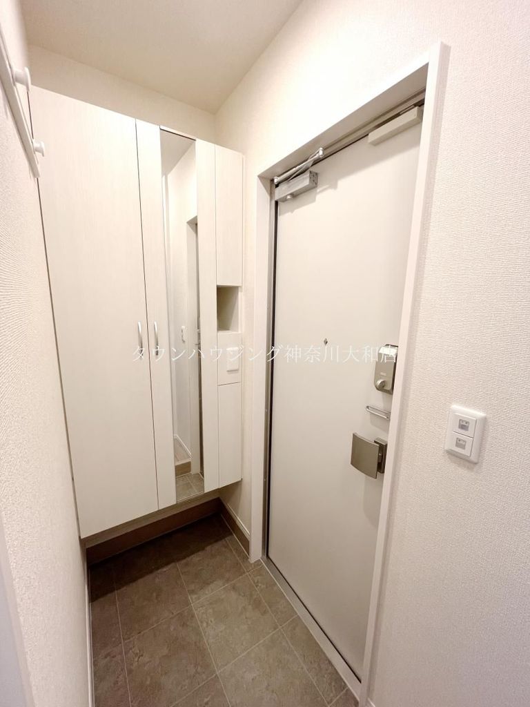 玄関　収納