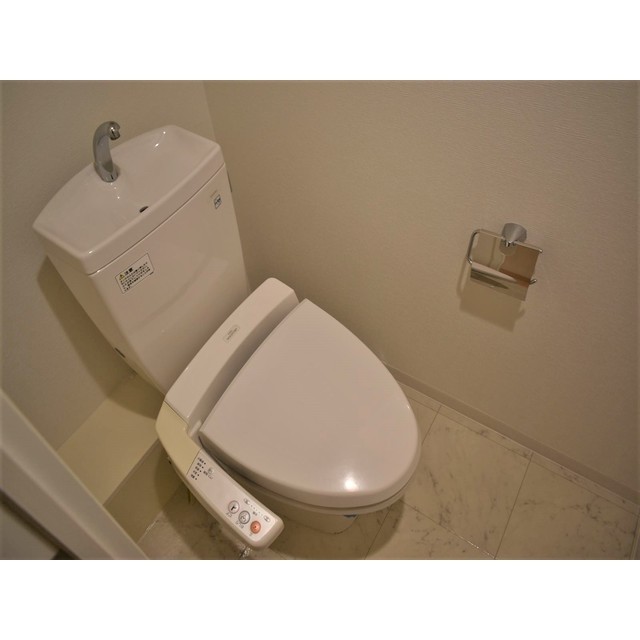 トイレ　シンプルで使いやすいトイレです