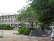小学校　西宮市立山口小学校（小学校）まで663m