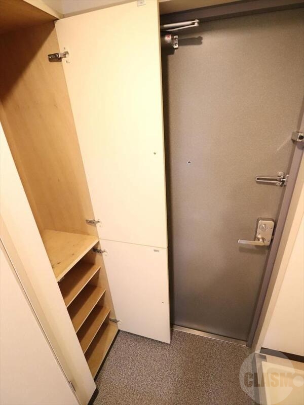 玄関　シューズボックス