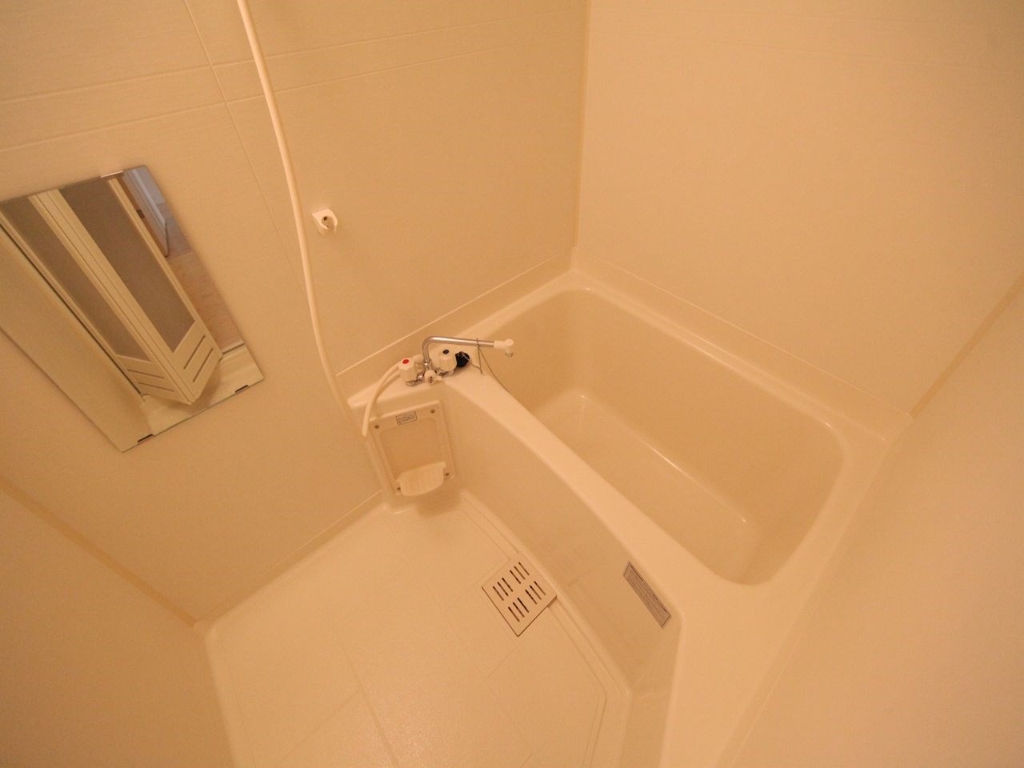 バス・シャワールーム　バスルーム（お風呂トイレ別）