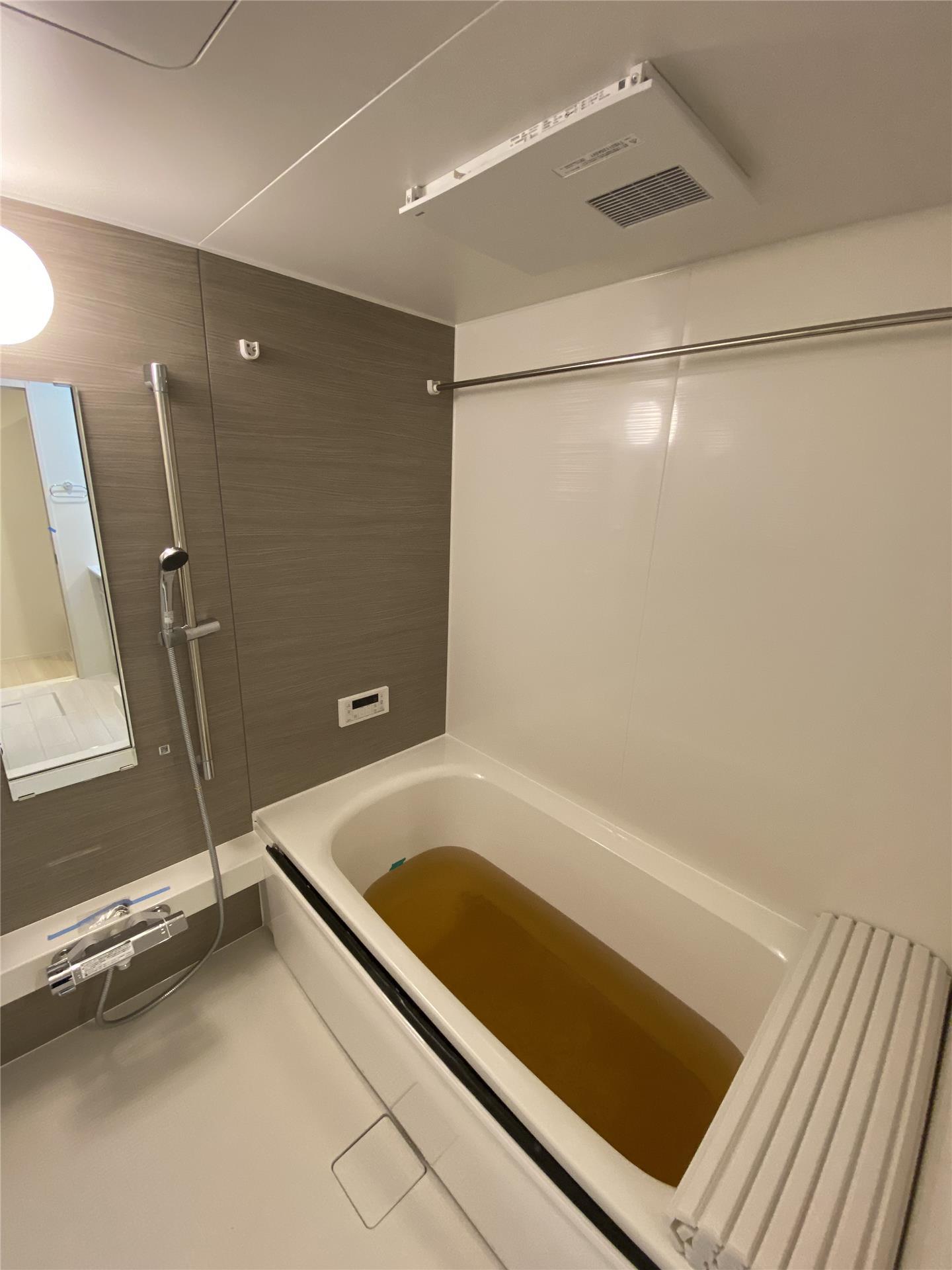 バス・シャワールーム