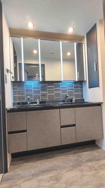 洗面設備　別部屋参考画像