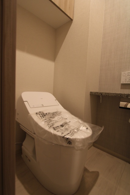 トイレ　モデルルーム