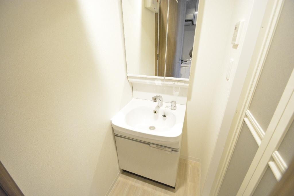 洗面設備　洗髪洗面化粧台