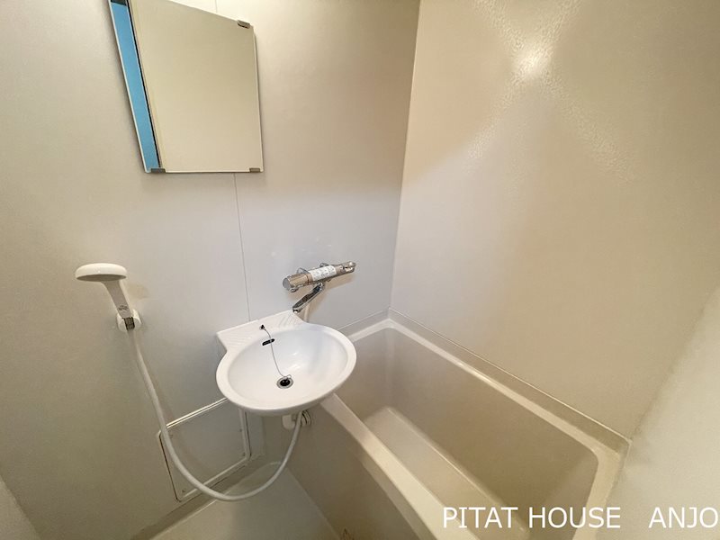 バス・シャワールーム　参考写真１０５