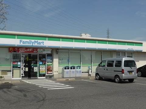 コンビニ　ファミリーマート 安城ささめ町店（コンビニ）まで758m