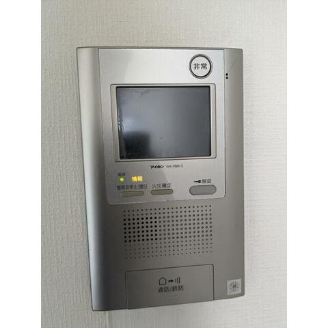 セキュリティ　モニタ付きインターホンで安心♪