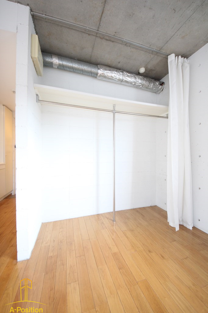 収納　シーズ・アパートメント中之島