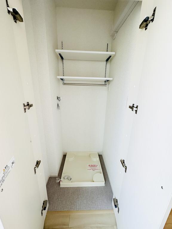 その他設備　洗濯機置き場（サンルーム）