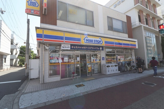 コンビニ　ミニストップ大今里西2丁目店（コンビニ）まで246m