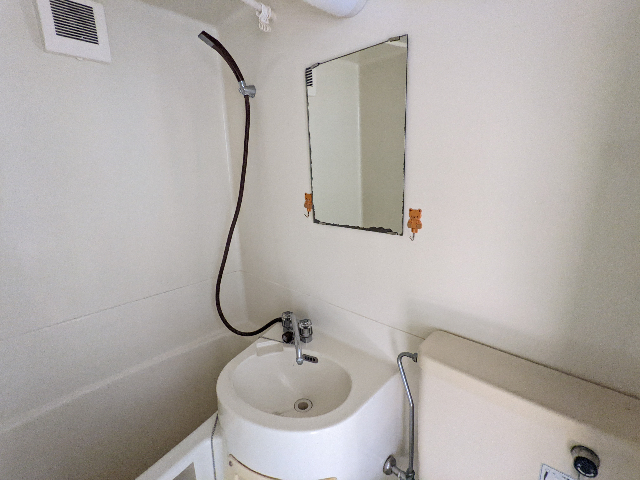 洗面設備　他号室の参考写真です。