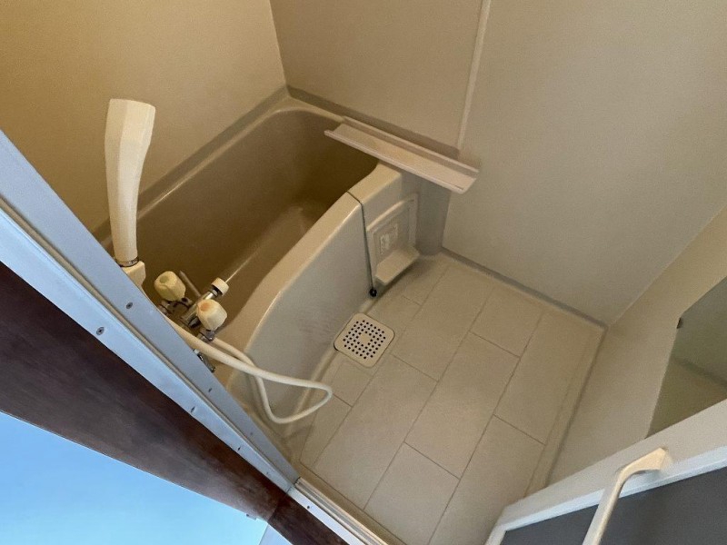 バス・シャワールーム　浴室