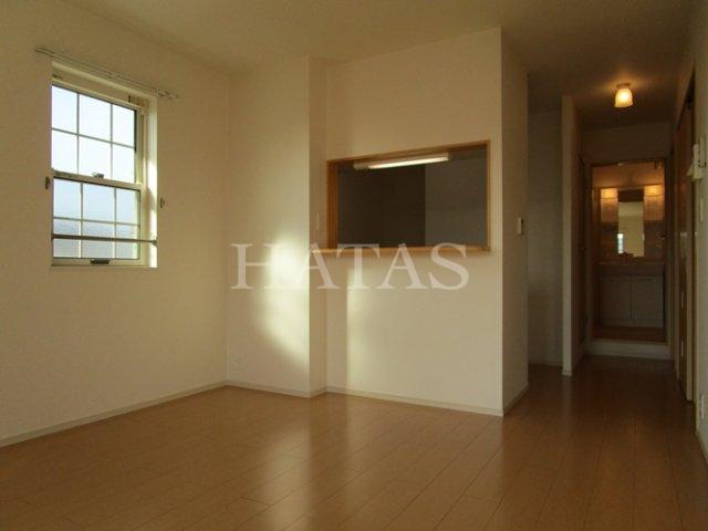 居室・リビング　同物件別部屋です。