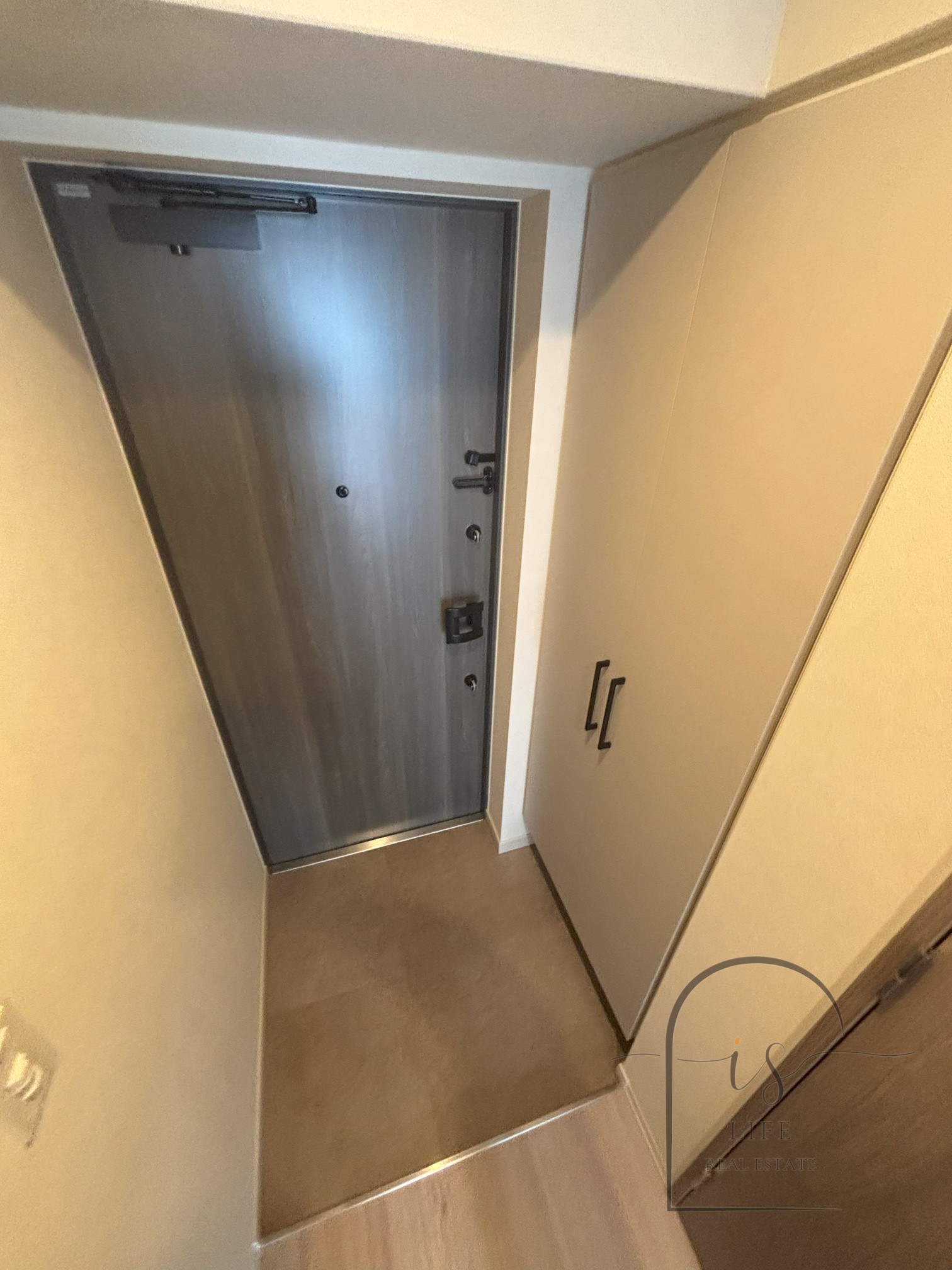 玄関　※イメージ写真