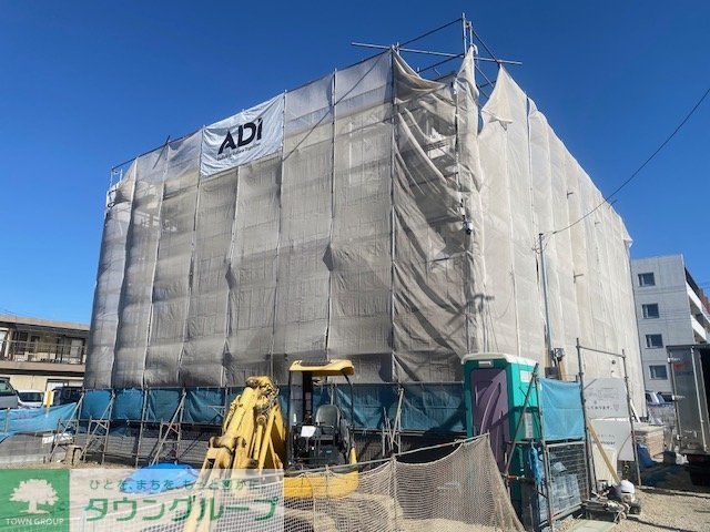 建物外観　駐車場