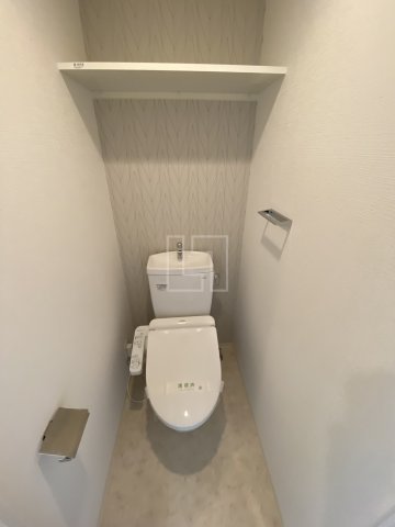 トイレ　エスリード中之島ザ・コア　温水洗浄便座