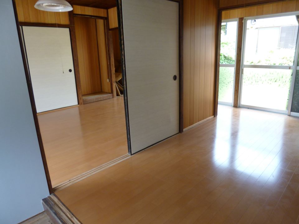 その他部屋・スペース　襖をとれば開放感のある部屋になります