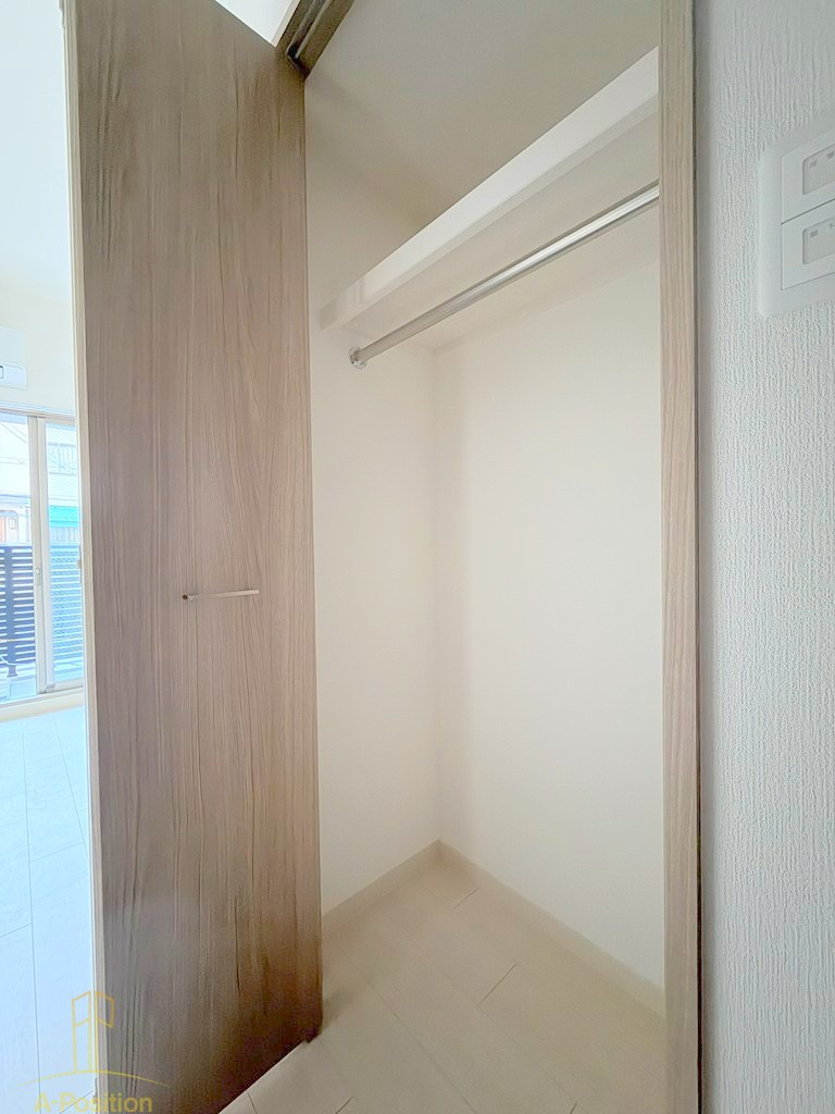 収納　フォーリアライズ難波リアン