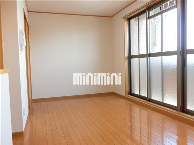 居室・リビング　横長のお部屋