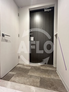 玄関　ルフォンプログレ堺筋本町タワーレジデンス　玄関