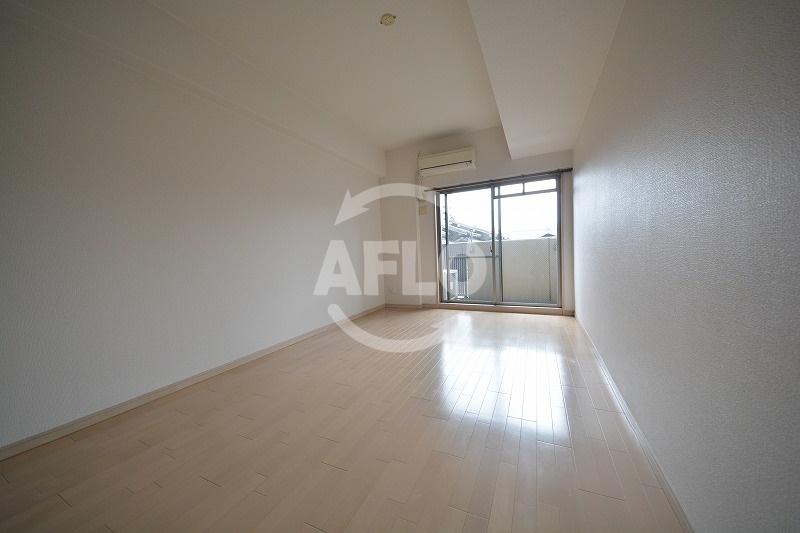 居室・リビング　エイペックス上本町　洋室