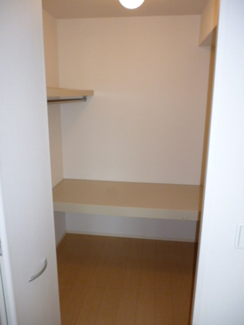 収納　北東室ウォークインクローゼット