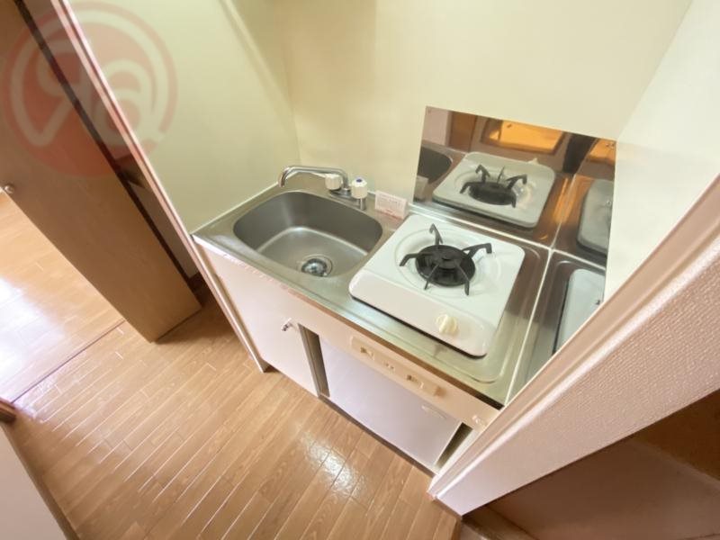 キッチン　同施工会社・同型モデルの室内です。（参考写真・イメージ写真）