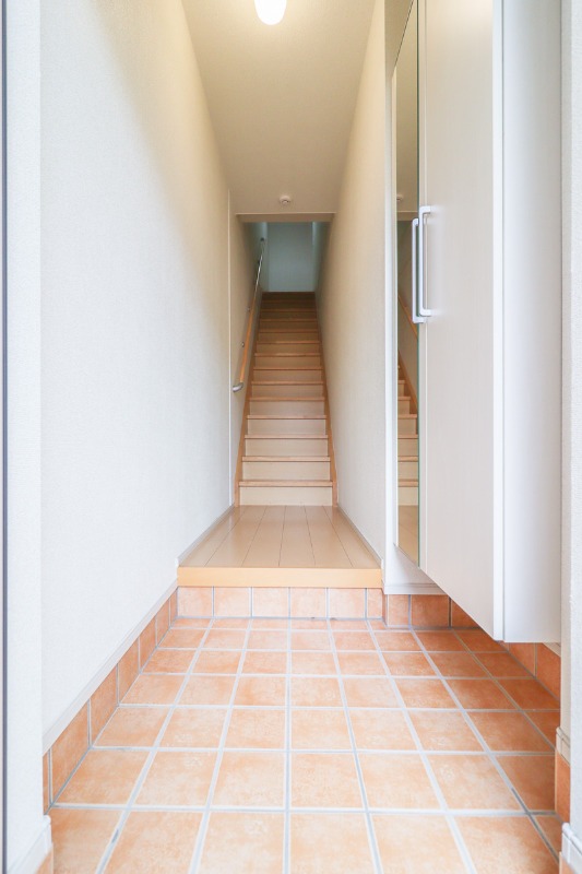 玄関　図面と現状に相違がある場合には現状を優先