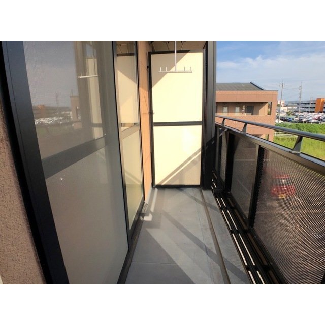 バルコニー　イメージ