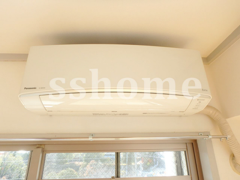 その他　エアコン2台付き