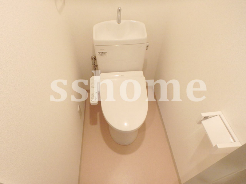 トイレ　温水洗浄便座☆