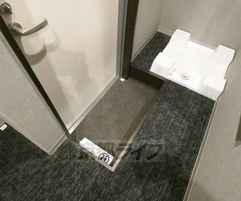 玄関　大きな段差がありません