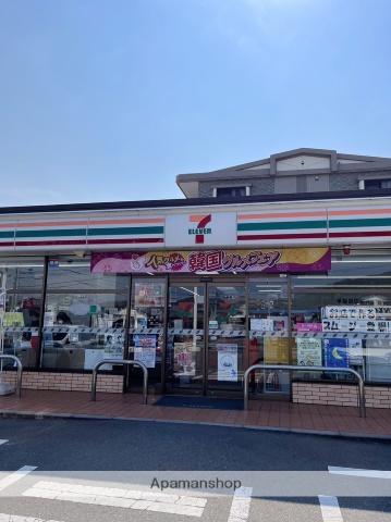 コンビニ　セブン－イレブン太宰府国分店（コンビニ）まで184m