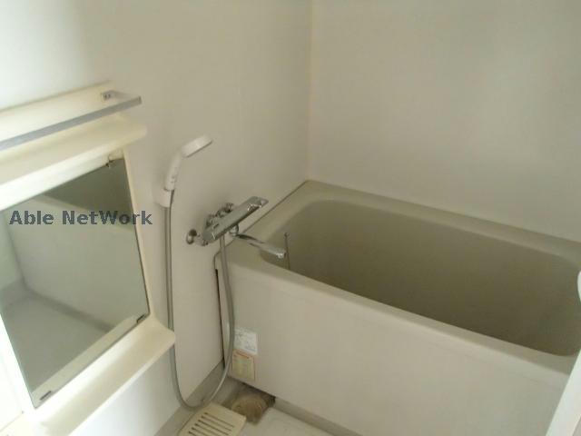 バス・シャワールーム　同建物別部屋です