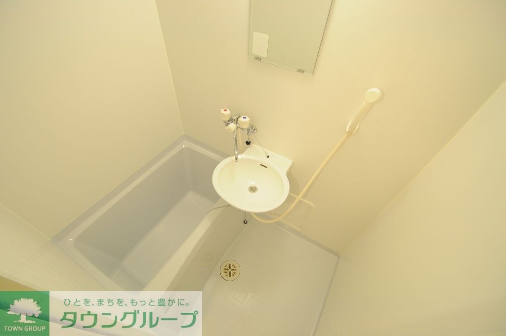 バス・シャワールーム　別部屋参考写真