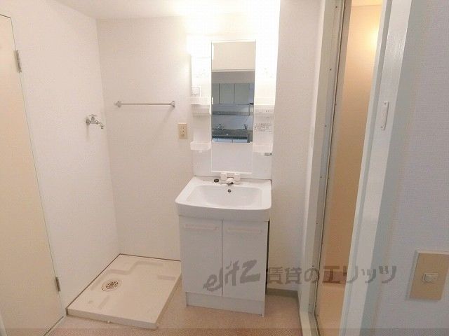 洗面設備　洗面所